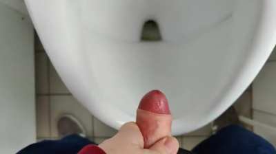 Some relief at work.. felt a bit wasted tho. Could use some holes to fill for that german cock and cum rn