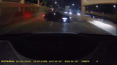 Idiot tries to exit 75 going 85mph. Nearly pits my vehicle to avoid the other exiting vehicle.