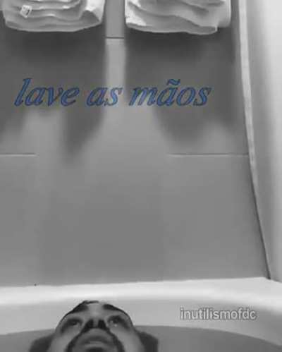 s&oacute; na pisadinha😔👍