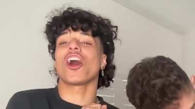 PLEASE HELP ME FIGURE OUT WHAT NICKI SONG IS IN THE BACKGROUND