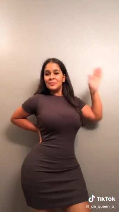 Is reddit gonna claim this chick is underage too?? Smfh