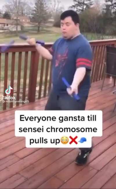 He got da moves doe