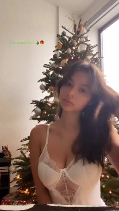 Xmas Eve Sexiness