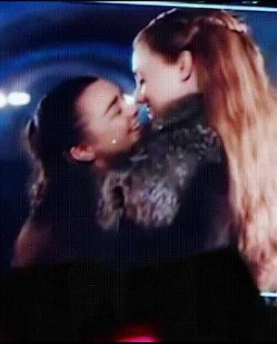 Maisie Williams &amp;amp; Sophie Turner horny for each other. I wonder what happend in their hotel room afterwards