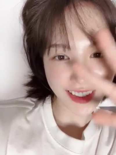 210706 Wendy LYSN Update: "Goodnight"