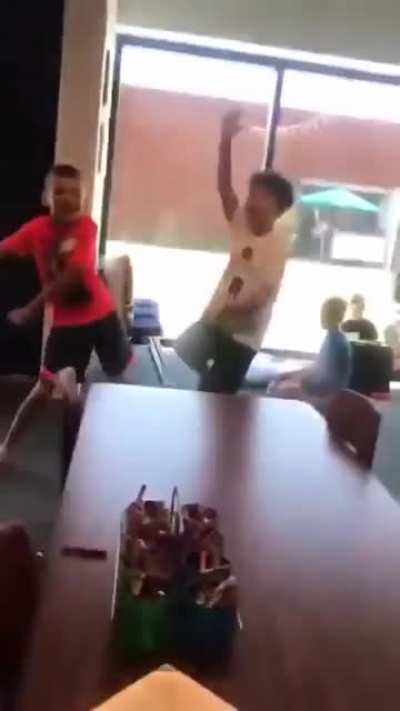 Who likes fortnite