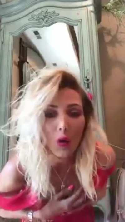 Milf nip slip