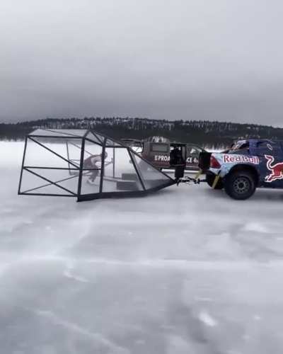 Speed skating at 103 km/hr (New world record by Kjeld Nuis)