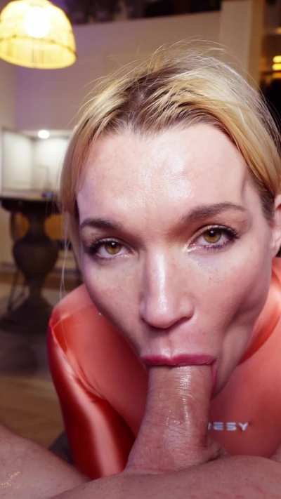Mmm daddy filled my mouth to overflowing with his warm load… cum pushing out the corners, dripping slow…