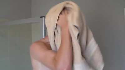 Using someone else&rsquo;s towel