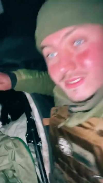A Ukrainian soldier took birth in a cat in a trench under the enemy's fire and showed the newborn kittens. "Life did not prepare me for this," says the soldier