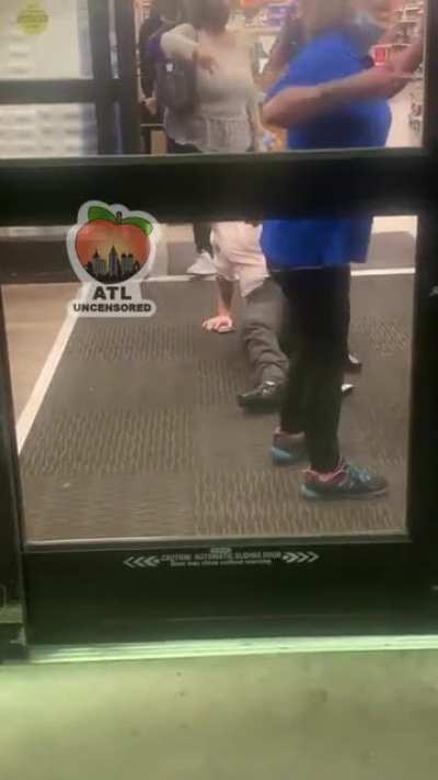 Open the door, I got 'em