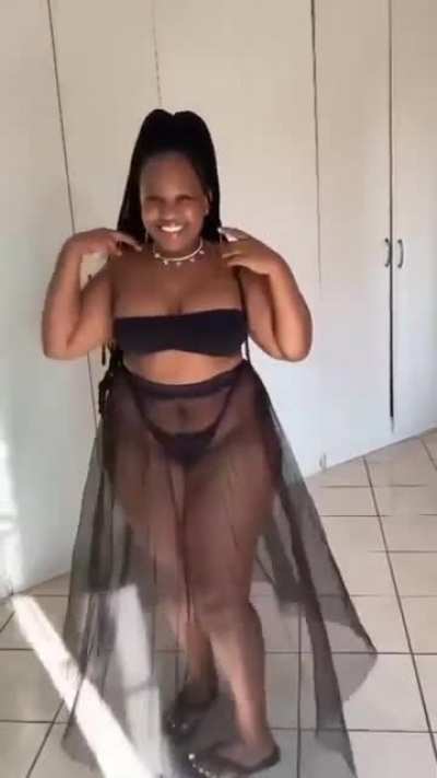 🤤