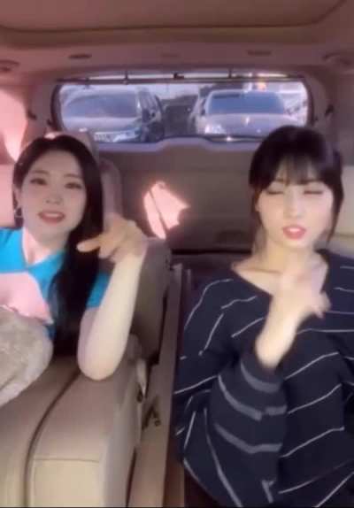 Momo shushes Dahyun