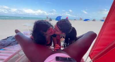 Beach Day 🏖