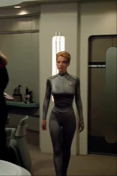 Jeri Ryan