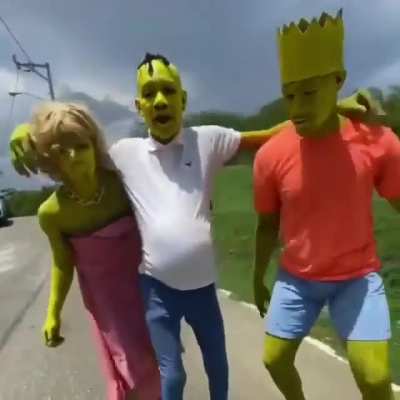 😨