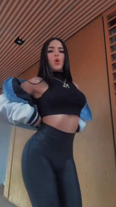 😍🖤