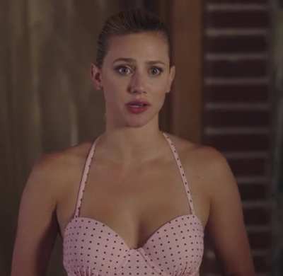 Lili Reinhart