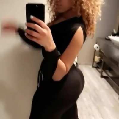 Mo&rsquo; 🎂