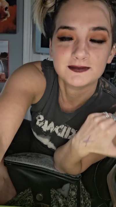 Sweaty waitress feet part 4 (size 10) "Origins of my Foot Fetish"