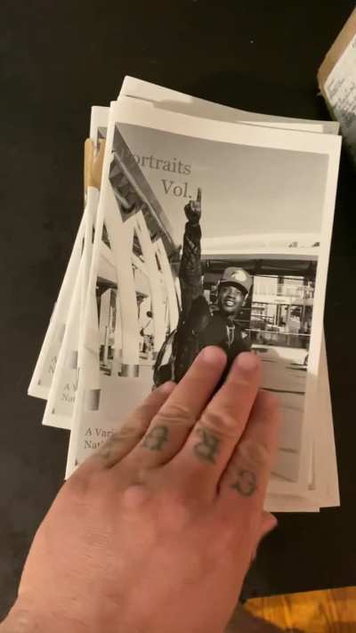 Unboxing my new zine