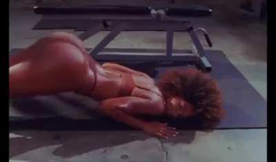 JULIANA NAL&Uacute; - DANCE