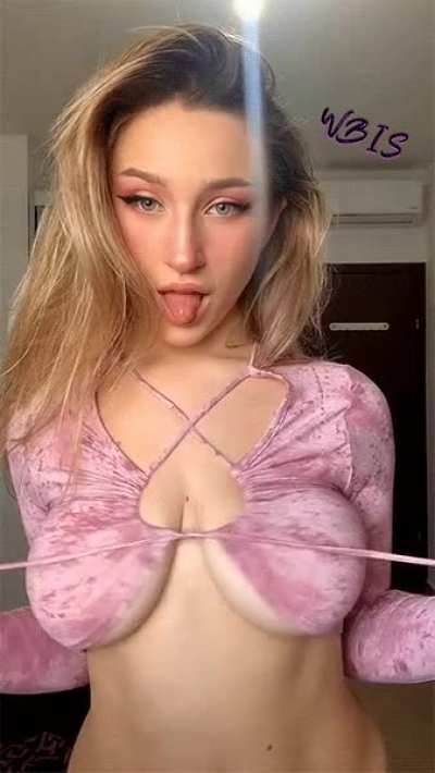 [other]Need a communicative bud who loves big tits and non-nudes just like me ☺️