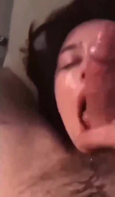 want that cock on my face😔