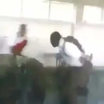 kkkk tanto tempo atrás desse vídeo