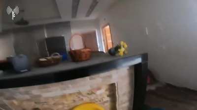 IDF return to Al Shifa and kill an enemy on the staircase (Enemy Visible)