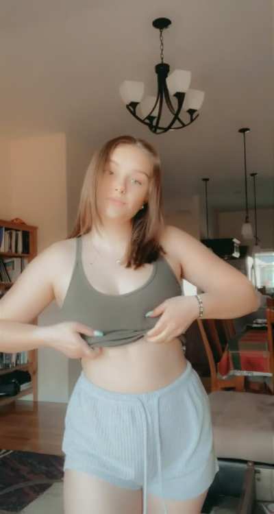 Do you guys like my new shirt? [f]