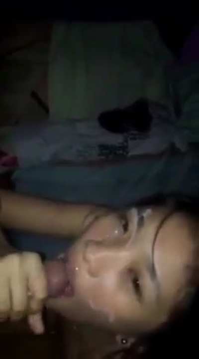 Petite Pinay Cum Blasted