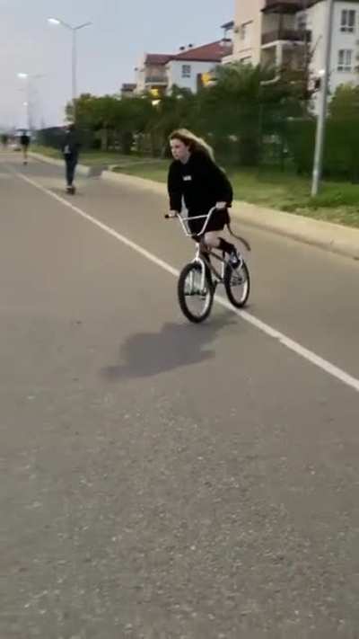 За секунду до