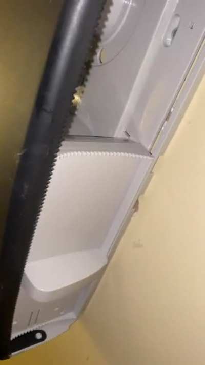 Came in to cover a call off at work today, and after my morning poop I was met with this knockoff &lsquo;Saw&rsquo; trap. There&rsquo;s a full roll of toilet paper in there, but the door on the bottom won&rsquo;t slide to reveal it no matter how hard I try&hellip;