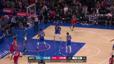 [Highlight] Joel Embiid has destroyed Giannis & the Bucks in crunch-time the last 2 games