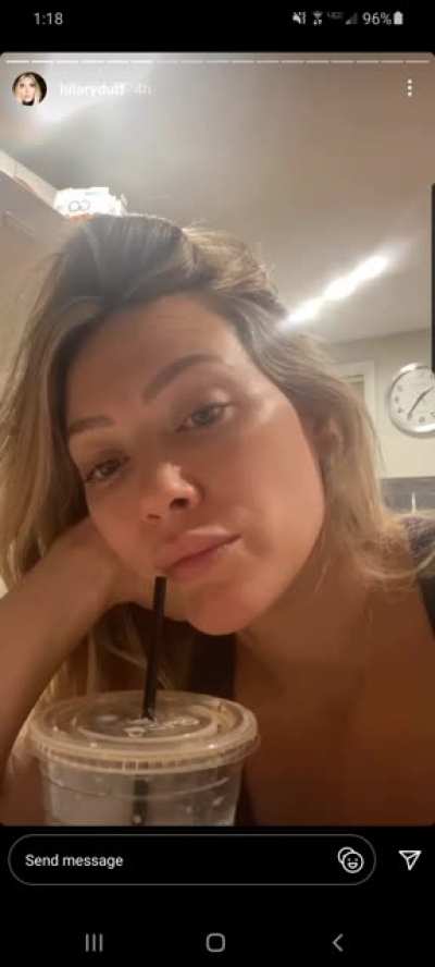 She makes "bored in quarantine" sexy....