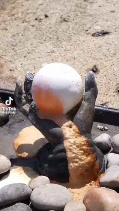 World biggest candy melt in seconds