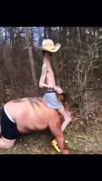 DaddyLongNeck &amp;amp; BigGucciBerry - Old Town Road