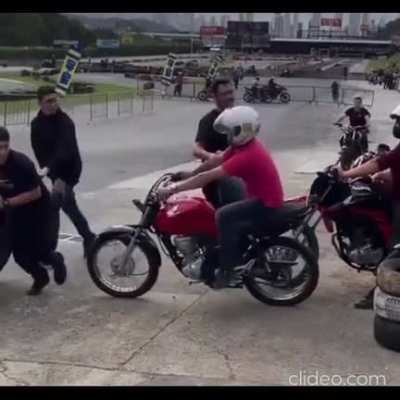 Bro get off me!