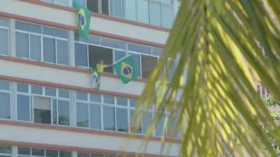 Bolsonaro d&aacute; a entender que Lula &eacute; mais competente do que ele, mas diz que tem couro mais grosso do que qualquer um