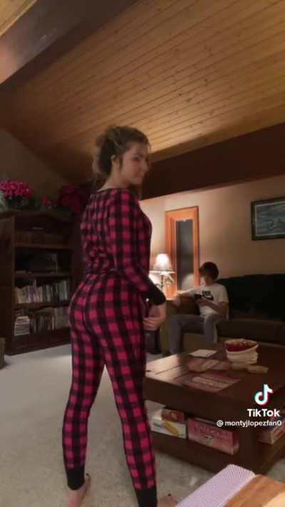 Ass!