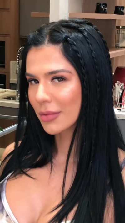 Queen @eva_andressa