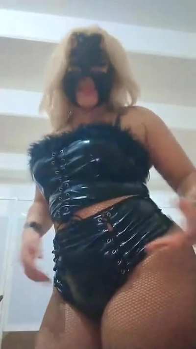 Sexy Lym