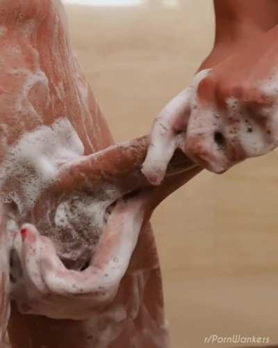 Benifits of bathing with stepmom Cassie Del Isla