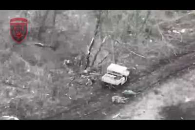 Russian soldiers in a Desertcross 1000-3 gets ambushed near Ukrainian positions west of Avdiivka. April 2024 (music from source)