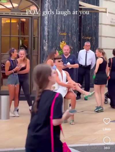 To me it just looks like they&rsquo;re trying to get out of the frame