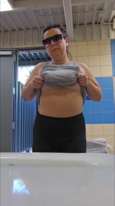 Such a naughty Milf