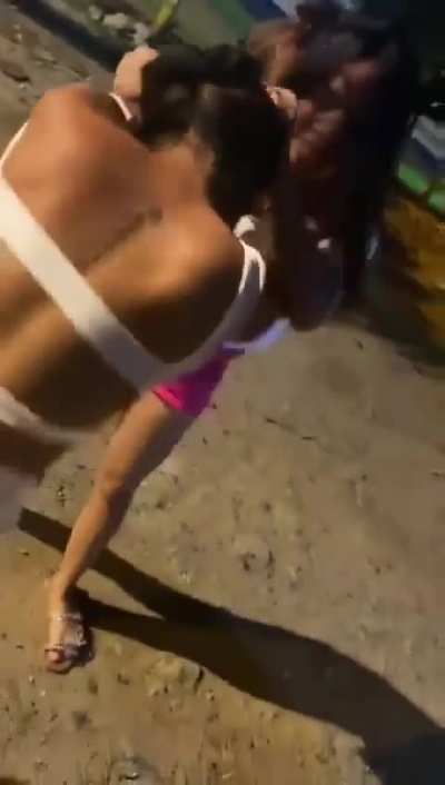 Fight to determine who gets the last taxi home 