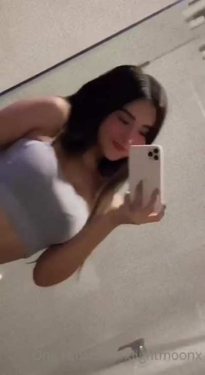 Feliz